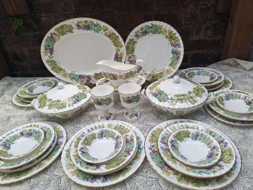 Royal worcester vine harvest - vine,