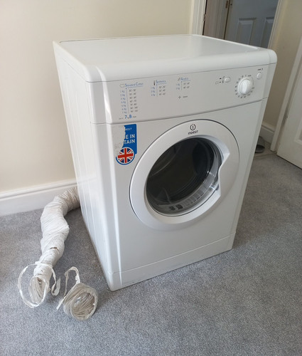 Indesit 7kg freestanding - i,