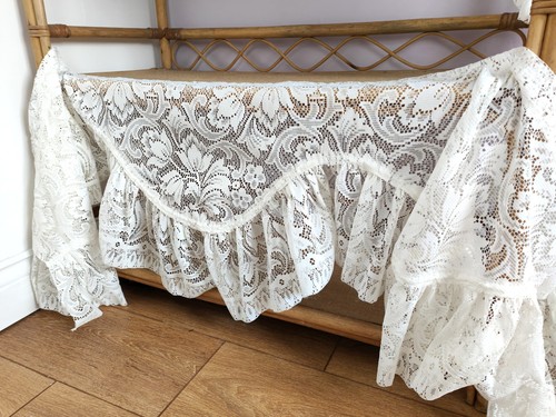 Vintage lace valance ruffled - lace,