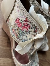 Joe Browns Lace Detail  Size 7