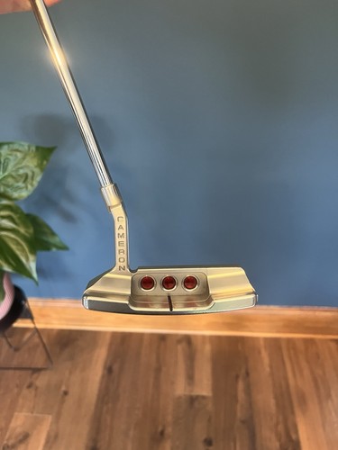 Titleist scotty cameron - cameron, studio