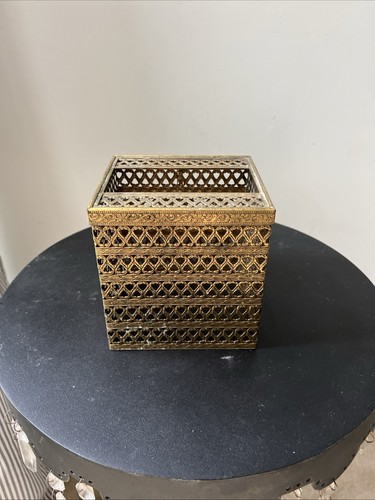 Gold filagree tissue box - tissue,