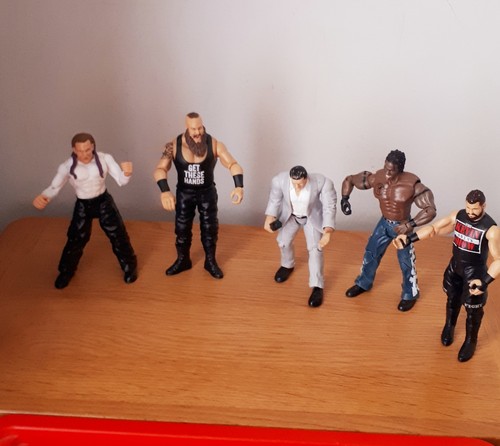 Wwe wrestling figures - 5, x