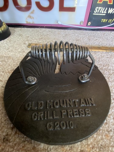 Old mountain cast iron burger - iron,