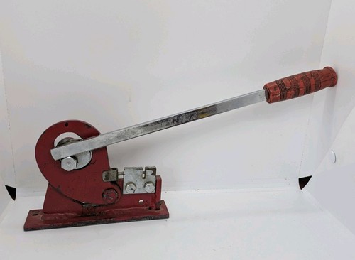 Metal hand guillotine and hole - metal,