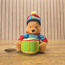 138i Disney Store Winnie The