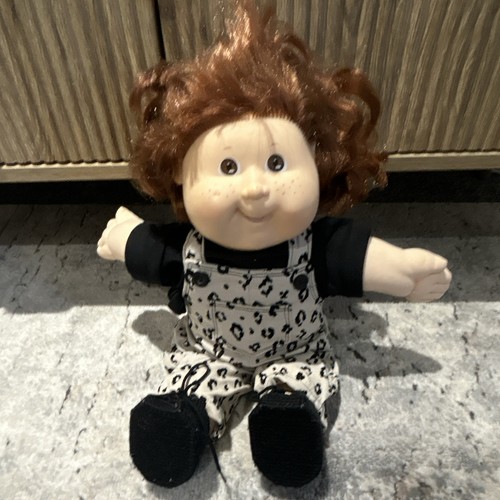 Vintage cabbage patch doll - vintage,