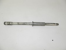 XV 535 Virago axle thru axle