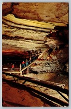 Vintage Mammoth Cave Saltpeter & Bat Amphitheatre Postcard Kentucky