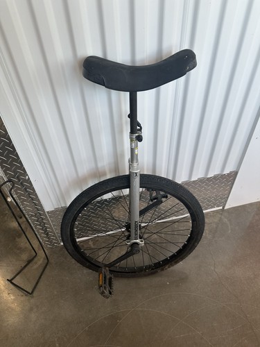 Diamondback unicycle - unicycle., 24”