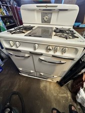 Vintage Wedgewood Stove 40