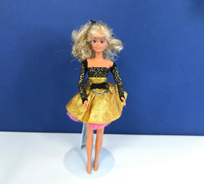 Sindy superstar glittering