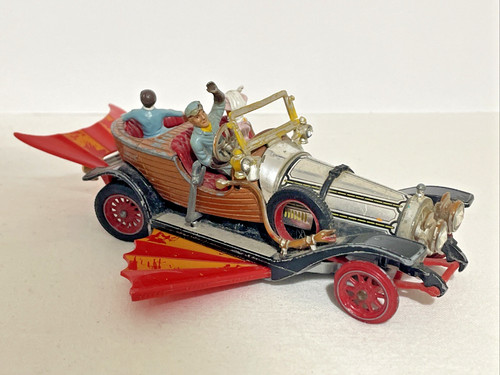 Corgi toys 266 chitty - toys,