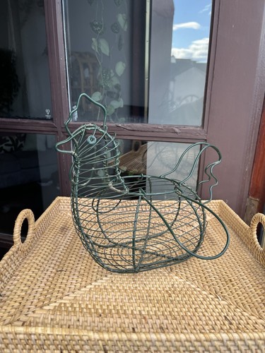Large green metal wire - wire, chicken