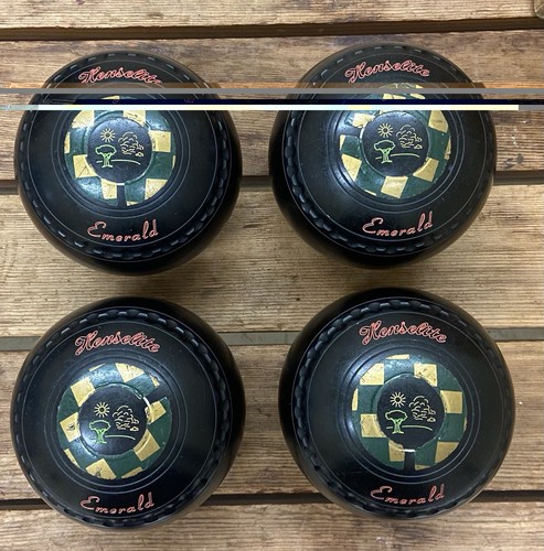 Henselite lawn bowls set 4 - bowls,