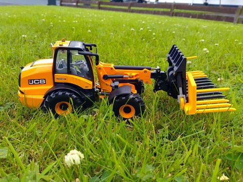 12ft folding buckrake 32 - folding, 1/32