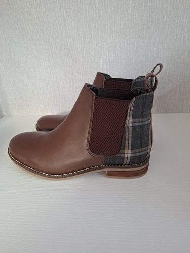 Brown boots with tartan detail - brown,