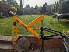 CANNONDALE SUPER V 900 LARGE