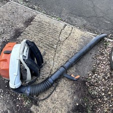 Stihl BR430 Petrol-Powered Garden Leaf Blower Backpack