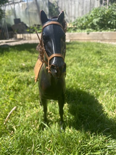 Pedigree sindy horse - horse, with