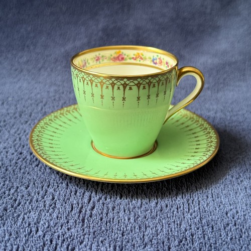 Royal doulton h4112 - green, gold
