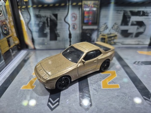 Hot wheels porsche 944 - hot,