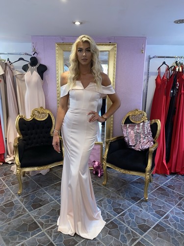 Satin blush off shoulder pia - off,