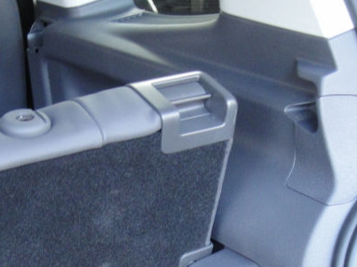 Touran 3rd row seat locking - vw,
