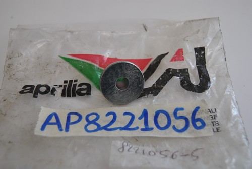 Compass for fairing bush - for,