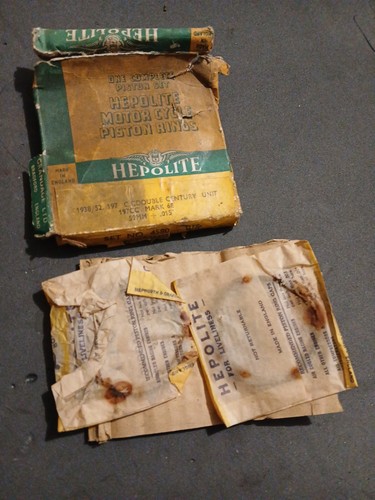 Villiers 197cc piston rings - piston,