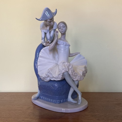 Nao lladro ballerina - by,