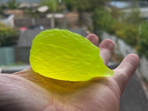 Uranium vaseline glass - uranium,