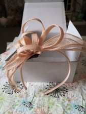 Ladies Phase Eight Peach Head Piece Fascinator