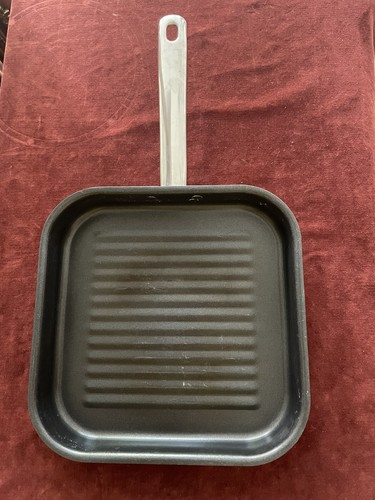Stainless steel grill - stainless, pan