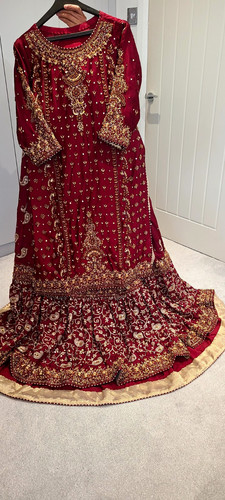 Stunning maroon gold - stunning, &