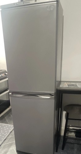 Hotpoint fridge freezer - fridge,
