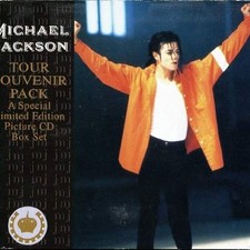 Tour souvenir pack (4-mcd-set)