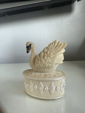 The Leonardo Collection Swan
