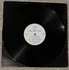 Depth Charge – Volume One 2001 12”. UK Breakbeat/Garage/Breaks VG