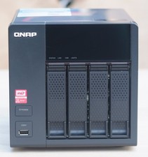 QNAP TS-420 NAS Server