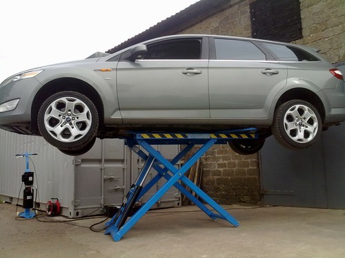Car lift mid rise scissor - ,
