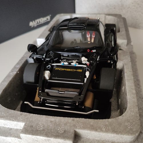 Autoart signature porsche - 1/18,