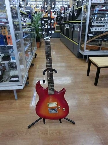 Yamaha electric guitar sf3000 - electric,