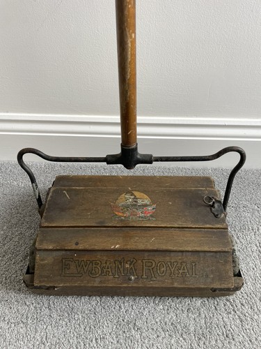 Vintage bank royal carpet - vintage,