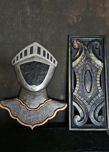 Vintage wooden carved - carved, knights