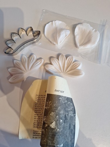 Sugarcraft mould bundle lily - mould,