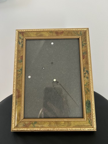 Gilded picture frame - gilded,