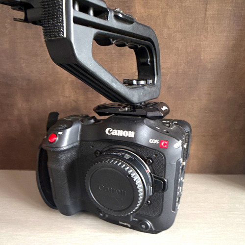 Canon eos c70 cinema camera - camera, &