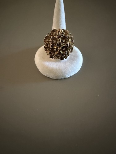 Vintage vanda perfume locket - vanda,