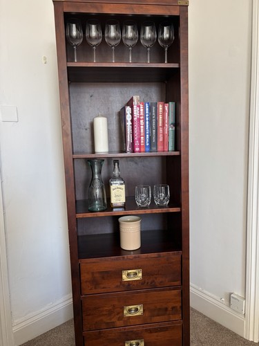 Laura ashley garret - ashley,